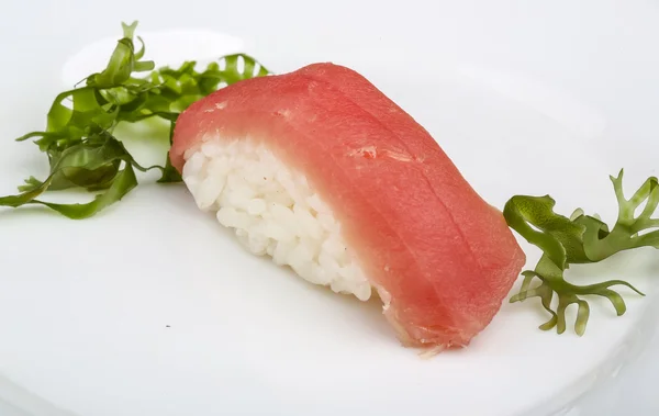 Tonijn sushi — Stockfoto
