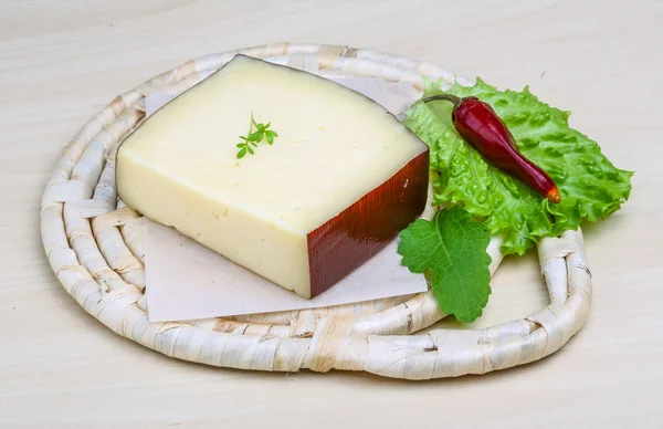 Fatia de queijo duro — Fotografia de Stock