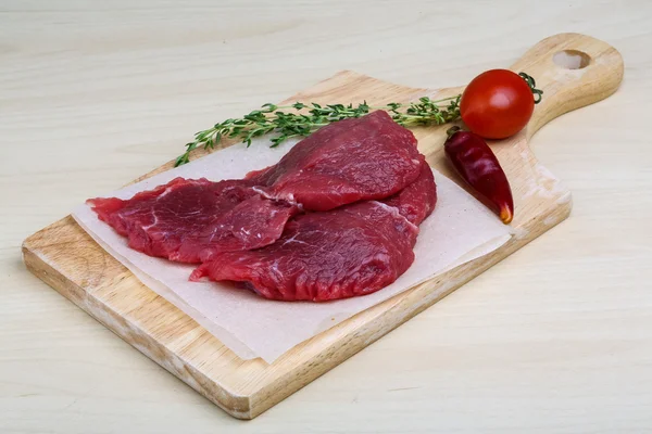 Raw beef steak — Stock Photo, Image