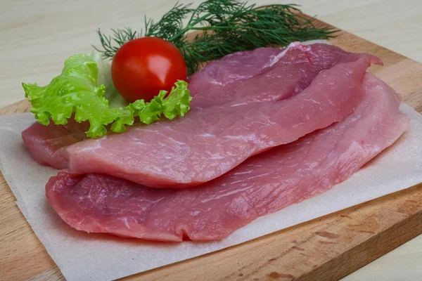 Rohes Schweineschnitzel — Stockfoto