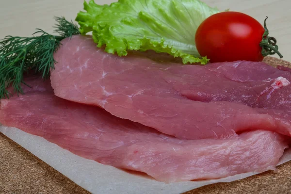 Schnitzel di maiale crudo — Foto Stock