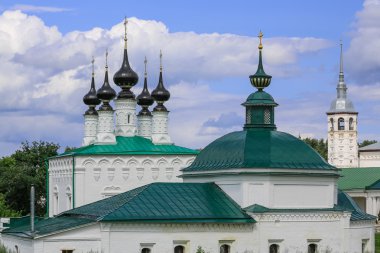 Eski şehirde altın yüzük