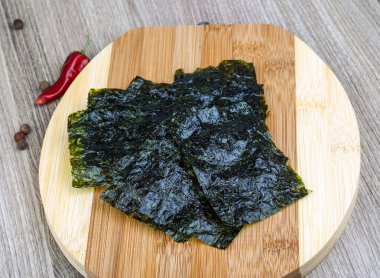 Nori deniz yosunu yaprak