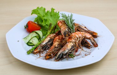 Izgara kaplan karidesi.