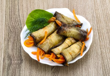 Havuç ile patlıcan böreği