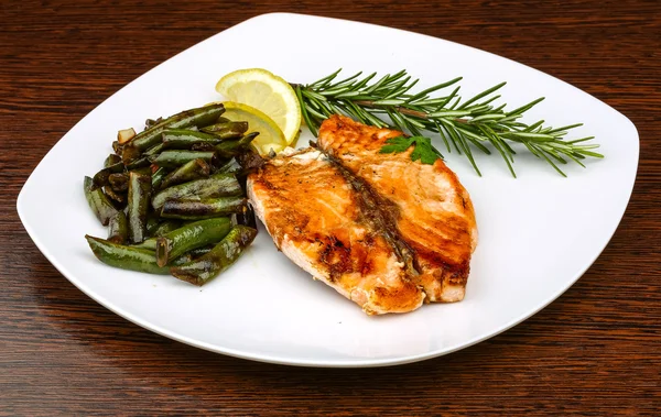 Grilled salmon with beans — Stock Photo, Image