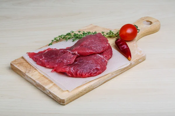 Raw beef — Stock Photo, Image