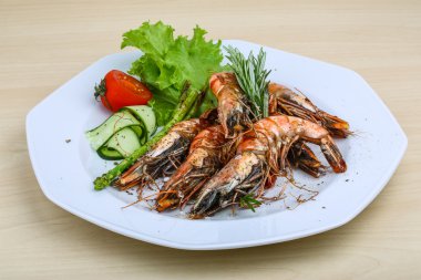 Izgara kaplan karidesi.