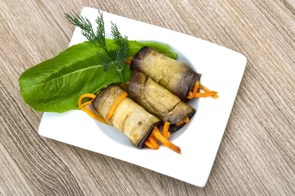 Баклажаны с морковью — стоковое фото