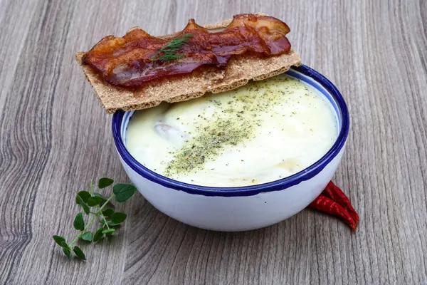 Cheese soup in bowl — Stock Photo, Image