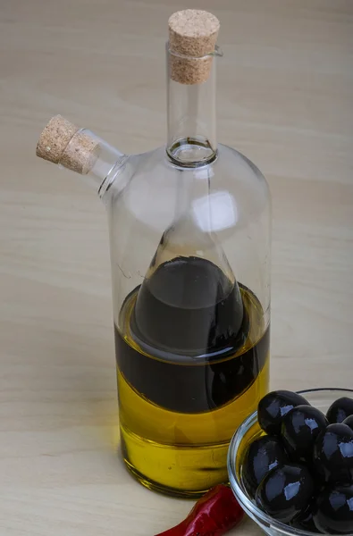 Olive oil and vinegar — Stock Photo, Image