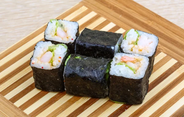 Roll with shrimp — Stock Photo, Image