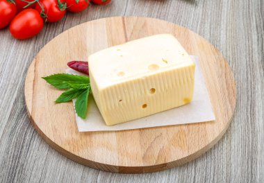 Sarı peynir tuğla