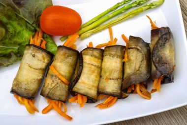 Havuç ile patlıcan böreği