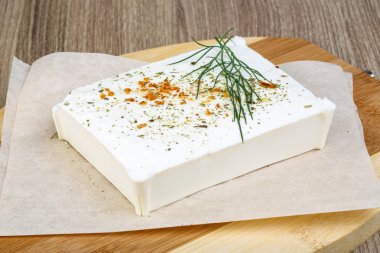 beyaz peynir ile dereotu