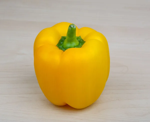 Yellow bell pepper — Stock Photo, Image