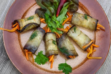 Havuç ile patlıcan böreği