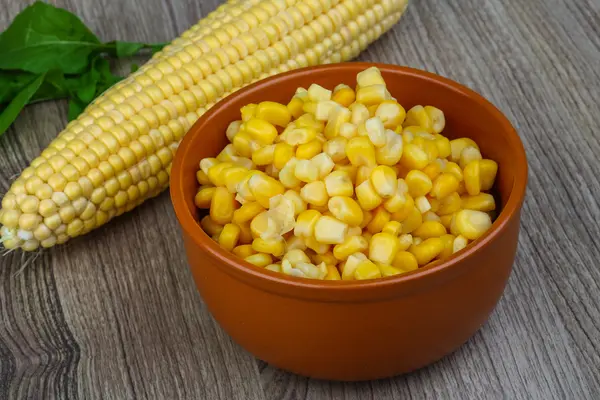 Konzerv kukorica — Stock Fotó
