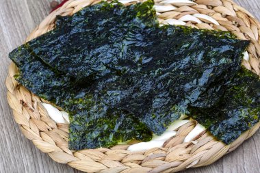 Nori deniz yosunu yaprak