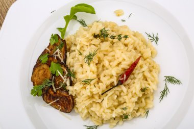 Patlıcan risotto