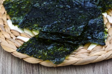 Nori deniz yosunu yaprak