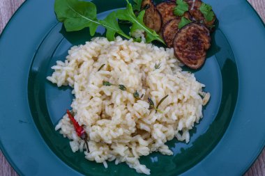Patlıcan risotto