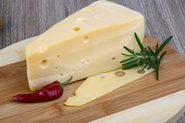 Желтый сыр — стоковое фото