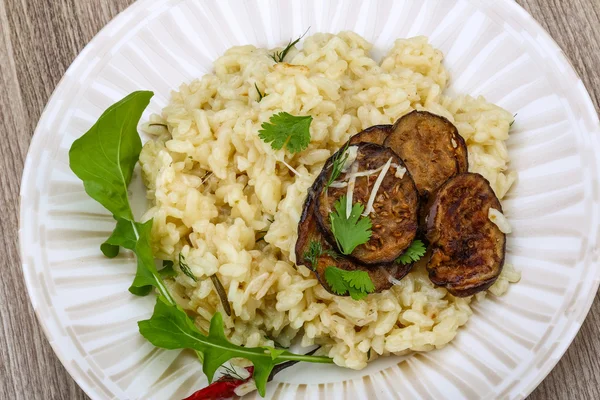 Risoto com berinjela — Fotografia de Stock