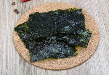 Nori deniz yosunu yaprak