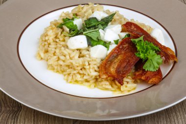 Risotto mozzarella ve pastırma ile
