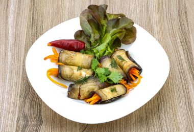 Havuç ile patlıcan böreği