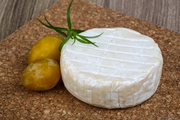 Queso brie — Foto de Stock