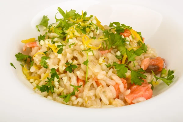 Risotto mit Lachs — Stockfoto