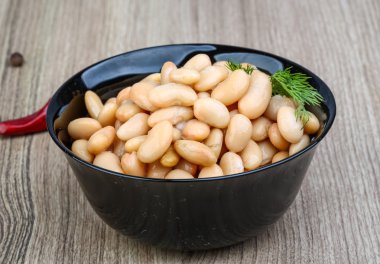 beyaz fasulye konserve