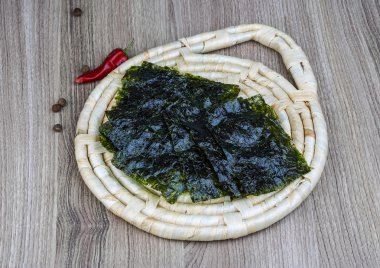 Nori deniz yosunu yaprak