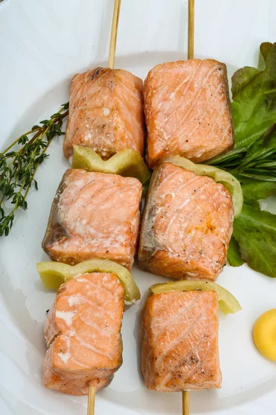 Spiedino di salmone — Foto Stock