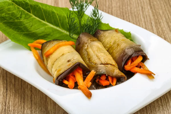 Eggplant rolls with carrot — Stock Photo, Image