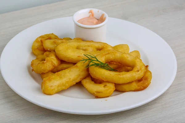 Gebratene Calamari-Ringe — Stockfoto