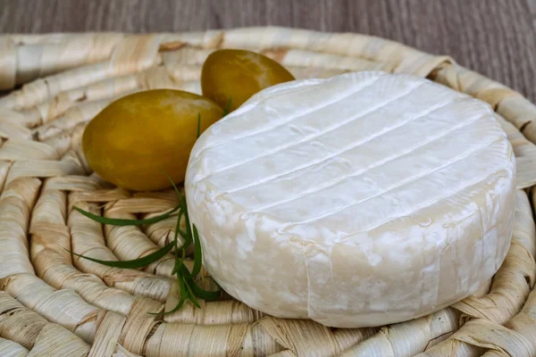 Ronde Brie kaas — Stockfoto