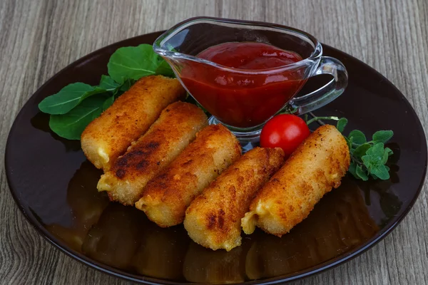 Bastoncini di formaggio fritto — Foto Stock