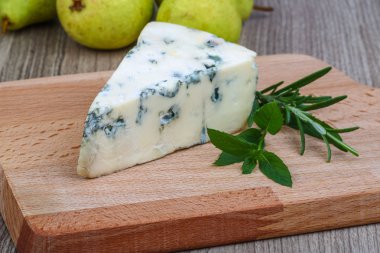 Mavi Peynir Biberiye ile