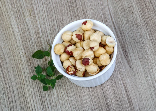 Hazelnuts in the bowl — Stock Photo, Image