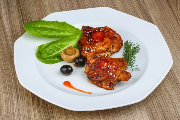 Teriyaki chicken thights — Stock Photo, Image