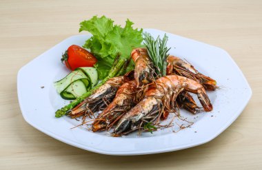 Izgara kaplan karidesi.