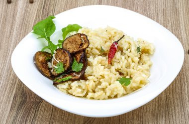 Patlıcan risotto