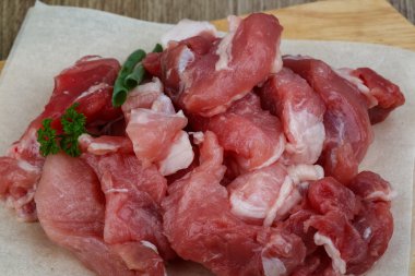 Doğranmış domuz eti