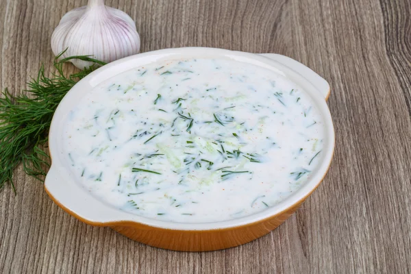 Cozinha tradicional grega - Tzatziki — Fotografia de Stock