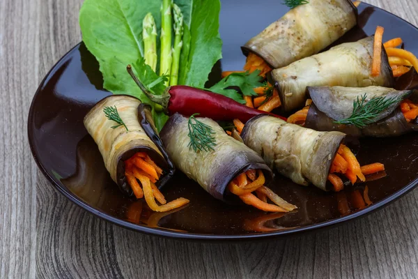 Eggplant rolls with carrot — Stock Photo, Image