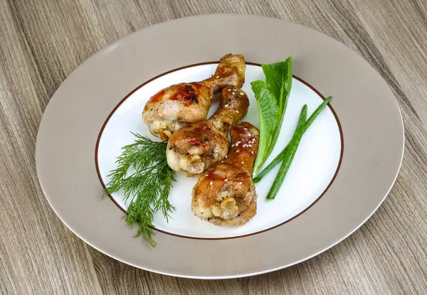 Grilled chicken legs — Stock Photo, Image