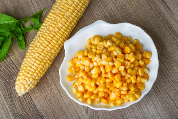 Canned sweet corn